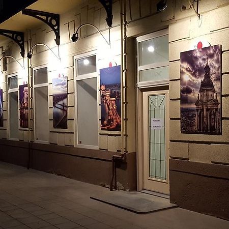 Premier Inn Apartments Budapeste Exterior foto